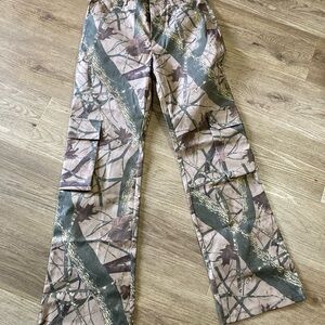 SHEIN Camouflage Cargo Pants - Green and Brown